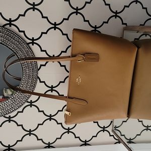 Coach tote